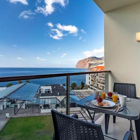Centromar Bella Vista By Atlantic * Funchal (Madeira)